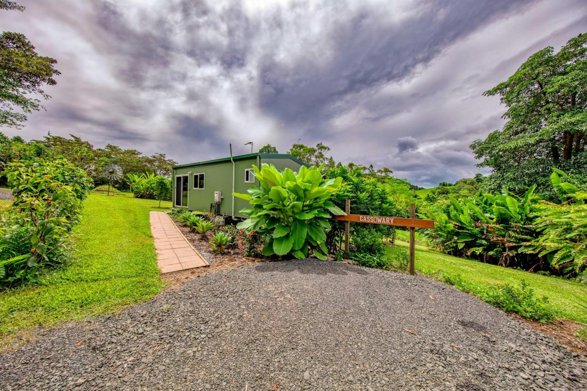 Mena Creek Flower House Buitenkant foto